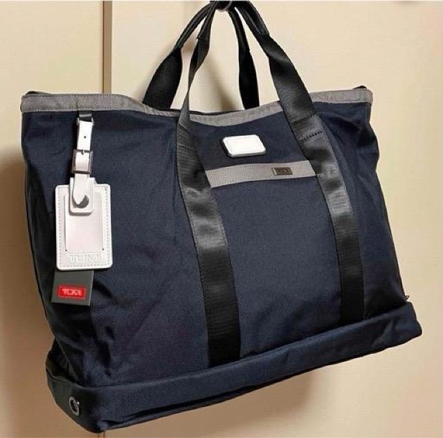 �V�i���g�p  �V���� TUMI 2203152D3 �L�����[�I�[���E�g�[�g ALPHA3 �l�C�r�[ �� �u�����h�� 