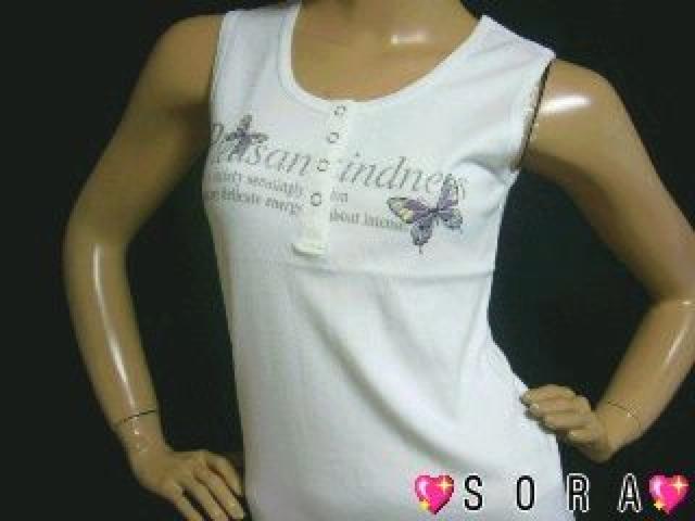 キラキララメ♪バタフライ/蝶ロゴ ヘンリータンクトップ < 女性ファッション キラキララメ♪バタフライ/蝶ロゴ ヘンリータンクトップ < 女性ファッションの