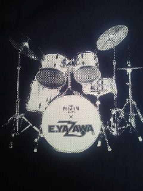 矢沢永吉 ビール サントリー プレミアム モルツ 限定 ドラム デザイン Tシャツ ネイビー < タレントグッズ  矢沢永吉 ビール サントリー プレミアム モルツ 限定 ドラム デザイン Tシャツ ネイビー  < タレントグッズの