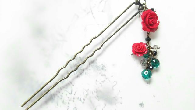 *モダンな薔薇のかんざし* 21006 < 女性ファッション  *モダンな薔薇のかんざし* 21006  < 女性ファッションの
