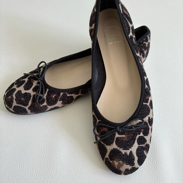 ◆極美品◆日本製◆TRE DUE NOVE◆レオパードバレエシューズ◆23.5 < 女性ファッション  ◆極美品◆日本製◆TRE DUE NOVE◆レオパードバレエシューズ◆23.5 < 女性ファッションの