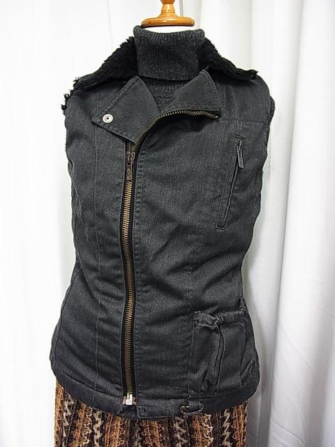 500円スタ★正規品 DIESEL ディーゼル ボア付きベスト S < ブランド 500円スタ★正規品 DIESEL ディーゼル ボア付きベスト S < ブランドの