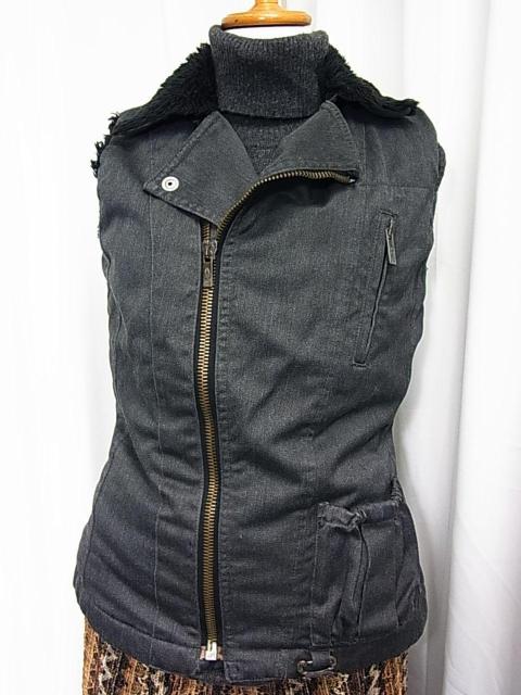 500円スタ★正規品 DIESEL ディーゼル ボア付きベスト S < ブランド 500円スタ★正規品 DIESEL ディーゼル ボア付きベスト S < ブランドの