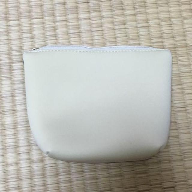 ディズニー・プーさん&フレンズ柄台形ポーチ。 < アニメ/コミック/キャラクター  ディズニー・プーさん&フレンズ柄台形ポーチ。 < アニメ/コミック/キャラクターの