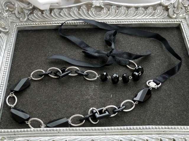 新品 アンティーク調ゴシックりぼんチェーンネックレス < 女性アクセサリー/時計  新品 アンティーク調ゴシックりぼんチェーンネックレス  < 女性アクセサリー/時計の