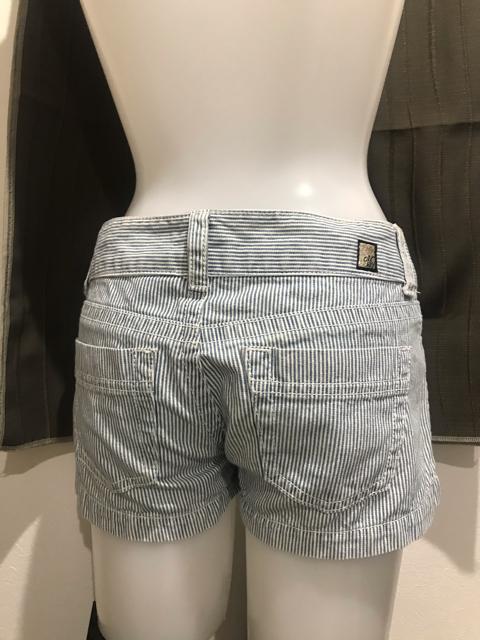 ショートパンツ ショーパン デニム 中古品 < 女性ファッション  ショートパンツ ショーパン デニム 中古品 < 女性ファッションの