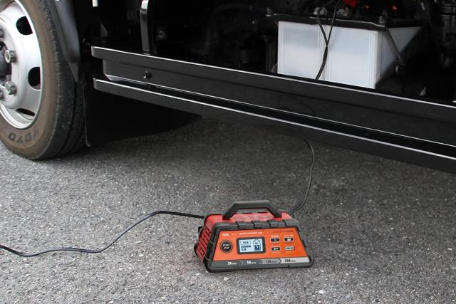 BAL(大橋産業) 充電器 スマートチャージャー 25A < 自動車/バイク BAL(大橋産業) 充電器 スマートチャージャー 25A < 自動車/バイク
