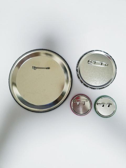 DISNEY ミッキー 缶バッチ 4個セット < アニメ/コミック/キャラクター DISNEY ミッキー 缶バッチ 4個セット < アニメ/コミック/キャラクターの