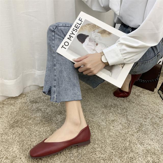 送料無料 新品 パンプス 1.5cm ローヒール ベーシック Vカット フラット 楽ちん < 女性ファッション  送料無料 新品 パンプス 1.5cm ローヒール ベーシック Vカット フラット 楽ちん < 女性ファッションの