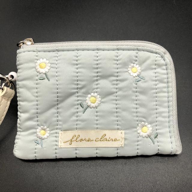 即決 新品 フロールクレール リール付き パスケース ポーチ < 女性ファッション  即決 新品 フロールクレール リール付き パスケース ポーチ < 女性ファッションの