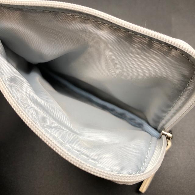 即決 新品 フロールクレール リール付き パスケース ポーチ < 女性ファッション  即決 新品 フロールクレール リール付き パスケース ポーチ < 女性ファッションの
