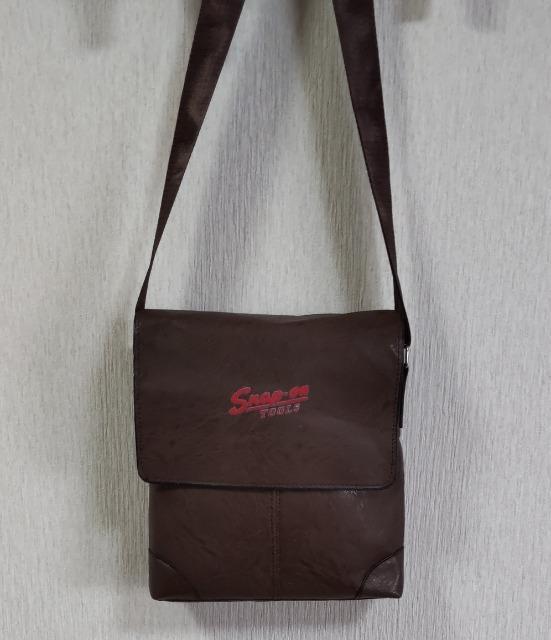 新品●ブラウン●ショルダーバッグ●Fレザー < 男性ファッション  新品●ブラウン●ショルダーバッグ●Fレザー < 男性ファッションの