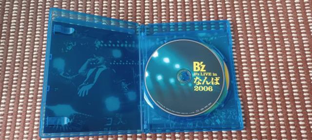 B’z LIVE in なんば 2006&B’z SHOWCASE 2007−19−at Zepp Tokyo(Blu-ray) < タレントグッズ  B’z LIVE in なんば 2006&B’z SHOWCASE 2007−19−at Zepp Tokyo(Blu-ray) < タレントグッズの