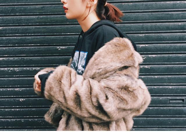 moussy V[g@tFCNt@[R[g@}EW[@t[TCY  uh 