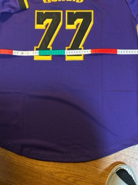 NBAロサンゼルス・レイカーズの半袖ユニホーム(XL) < レジャー/スポーツ NBAロサンゼルス・レイカーズの半袖ユニホーム(XL) < レジャー/スポーツの