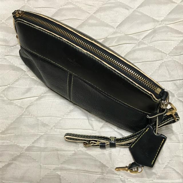 激レア 正規品 ルイヴィトン ハイライン スハリ ロックイット クラッチバッグ 黒 < ブランド 激レア 正規品 ルイヴィトン ハイライン スハリ ロックイット クラッチバッグ 黒 < ブランドの