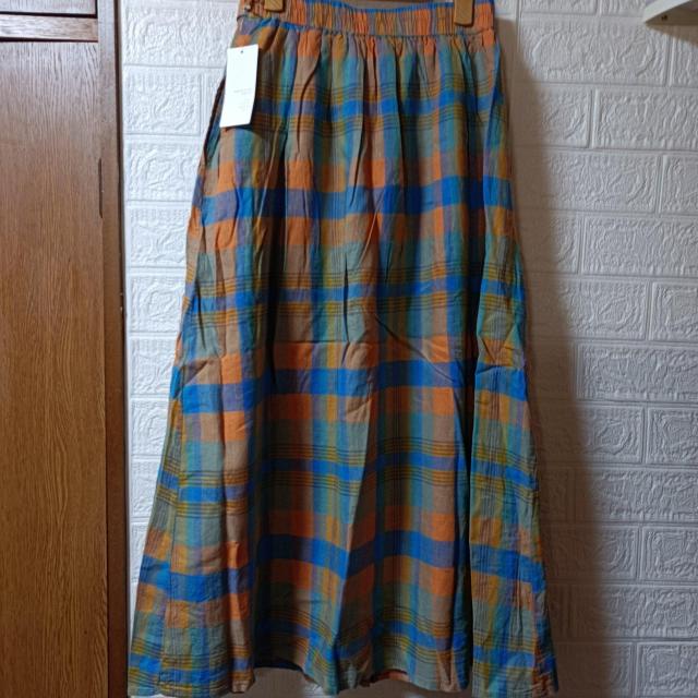 AMERICAN HOLIC★新品★ラップ風チェックフレアスカート < 女性ファッション AMERICAN HOLIC★新品★ラップ風チェックフレアスカート < 女性ファッションの