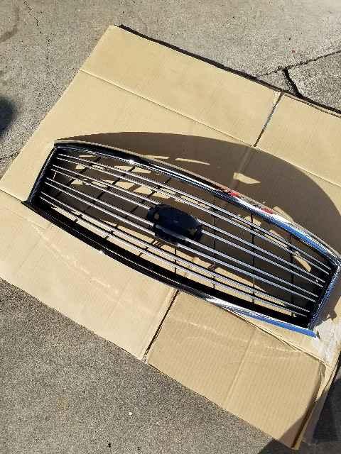 ☆ニッサン フーガ KY51 フロントグリル 美品☆ < 自動車/バイク ☆ニッサン フーガ KY51 フロントグリル 美品☆ < 自動車/バイク