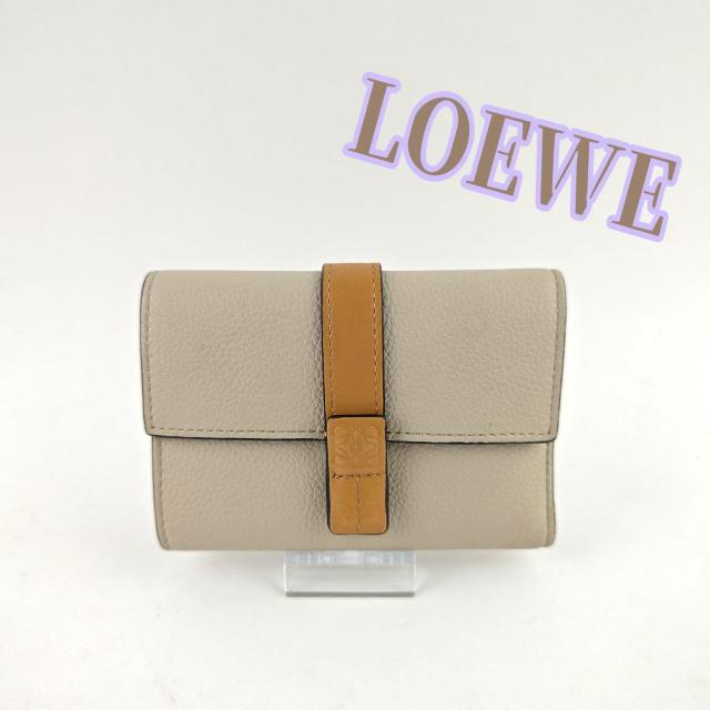 LOEWE z   uh 