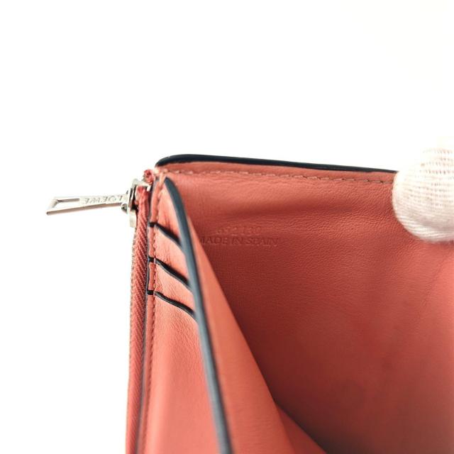 LOEWE z  uh 