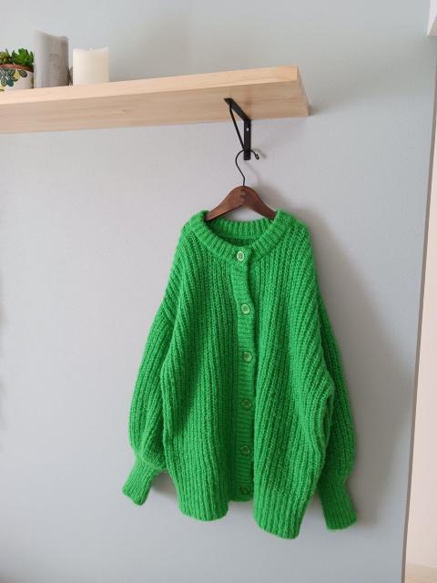 Discoat/�J�[�f�������O���[���̂������J�[�f�B�K��