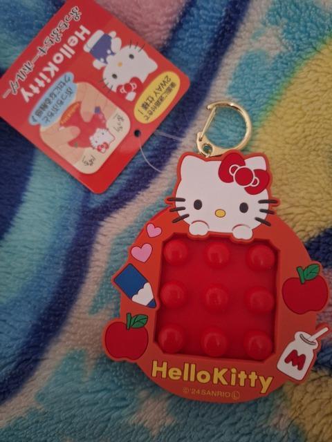 ハローキティ  ★  ぷっちぷちキーホルダー < おもちゃ  ハローキティ  ★  ぷっちぷちキーホルダー  < おもちゃの