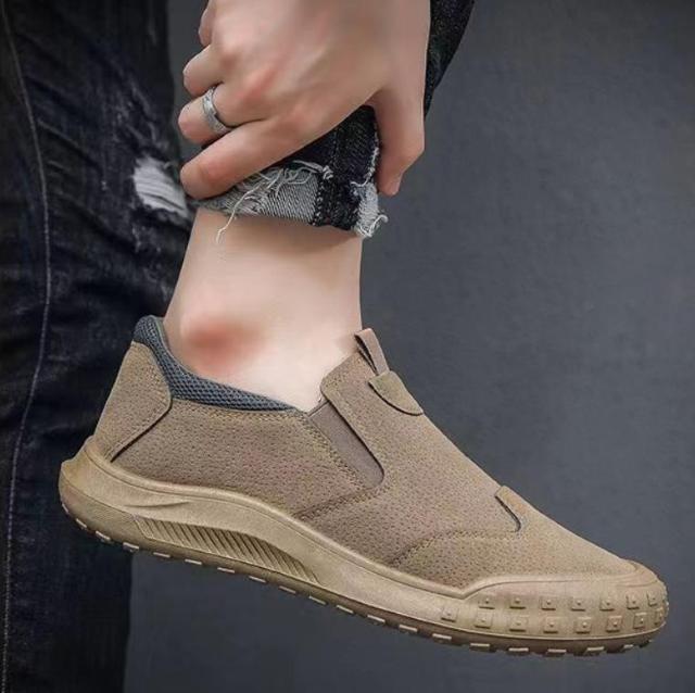 スニーカー メンズ スエード風 スリッポン フラット ブラック ベージュ 26cm 26.5cm < 男性ファッション スニーカー メンズ スエード風 スリッポン フラット ブラック ベージュ 26cm 26.5cm < 男性ファッションの