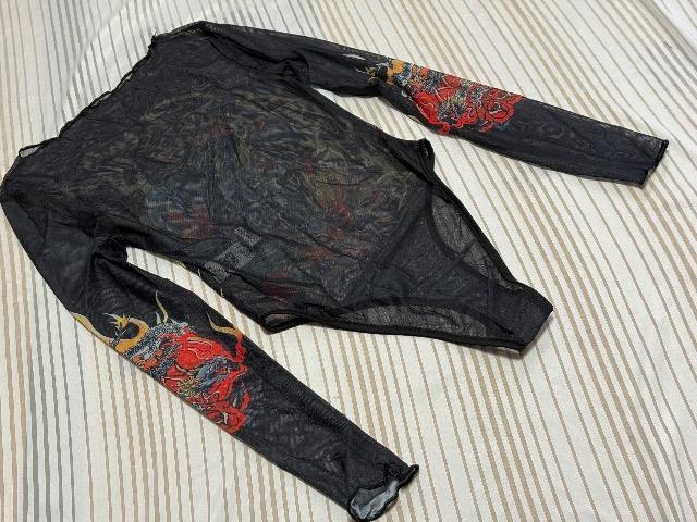 タトゥー風ドラゴンプリント柄★透け感のあるストレッチ素材★イベント衣装用ロングスリーブレオタード★Mサイズ < レジャー/スポーツ タトゥー風ドラゴンプリント柄★透け感のあるストレッチ素材★イベント衣装用ロングスリーブレオタード★Mサイズ < レジャー/スポーツの