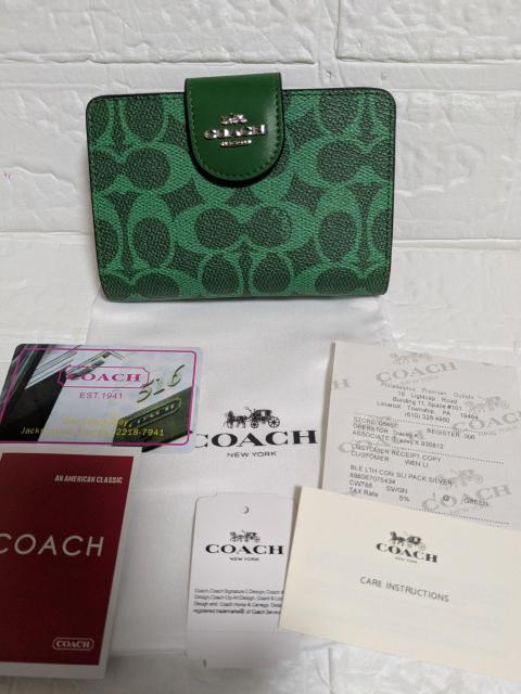 コーチ 折財布 グリーンシグネチャー < ブランド コーチ 折財布 グリーンシグネチャー < ブランドの