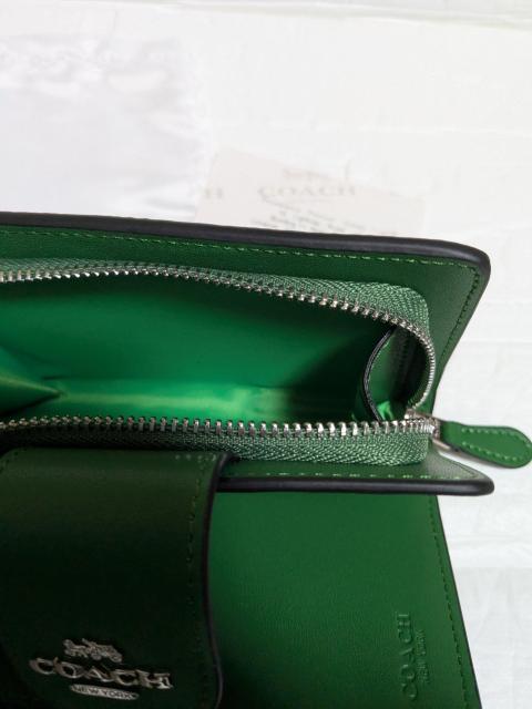 コーチ 折財布 グリーンシグネチャー < ブランド コーチ 折財布 グリーンシグネチャー < ブランドの