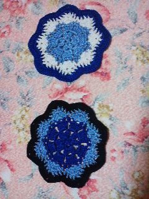 手編み三色ドイリー青系二枚組3 < インテリア/ライフ  手編み三色ドイリー青系二枚組3  < インテリア/ライフの