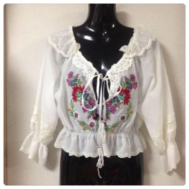 新品タグ付スナイデルフラワー刺繍ブラウス < ブランド  新品タグ付スナイデルフラワー刺繍ブラウス  < ブランドの