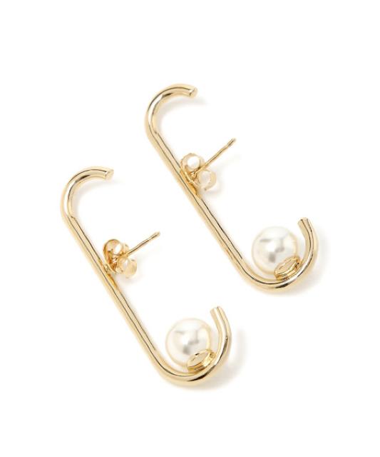 イヤーカフ風パールロングピアス【新品未使用】ゴールド★mysty womanミスティウーマン★パールピアス < ブランド イヤーカフ風パールロングピアス【新品未使用】ゴールド★mysty womanミスティウーマン★パールピアス < ブランドの