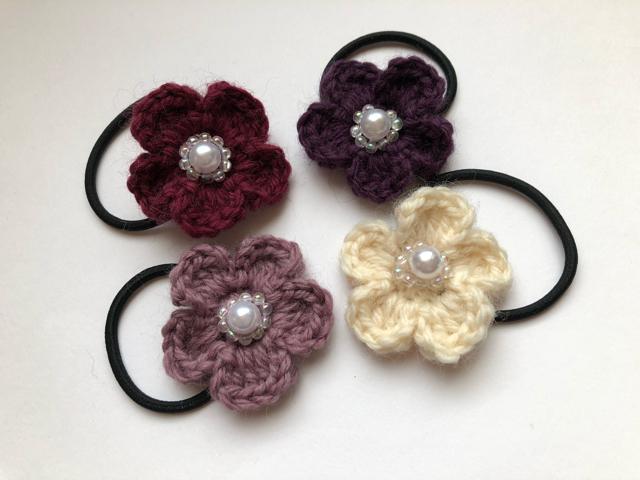 ハンドメイド ヘアゴム ウールのお花♪ ガーリー axes好き < 女性ファッション  ハンドメイド ヘアゴム ウールのお花♪ ガーリー axes好き < 女性ファッションの