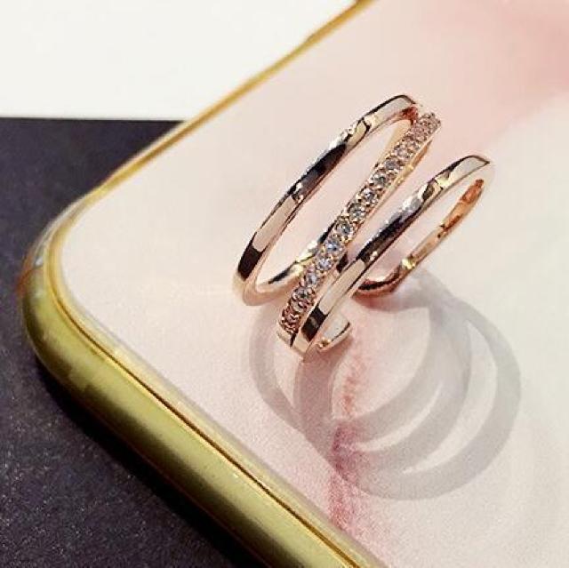 送料無料★即日発送※婚約指輪 カップル クロス 9号〜21号 Czダイヤ リング 贈り物 ギフト 男女兼用★シルバー925 < 女性アクセサリー/時計 送料無料★即日発送※婚約指輪 カップル クロス 9号〜21号 Czダイヤ リング 贈り物 ギフト 男女兼用★シルバー925 < 女性アクセサリー/時計の