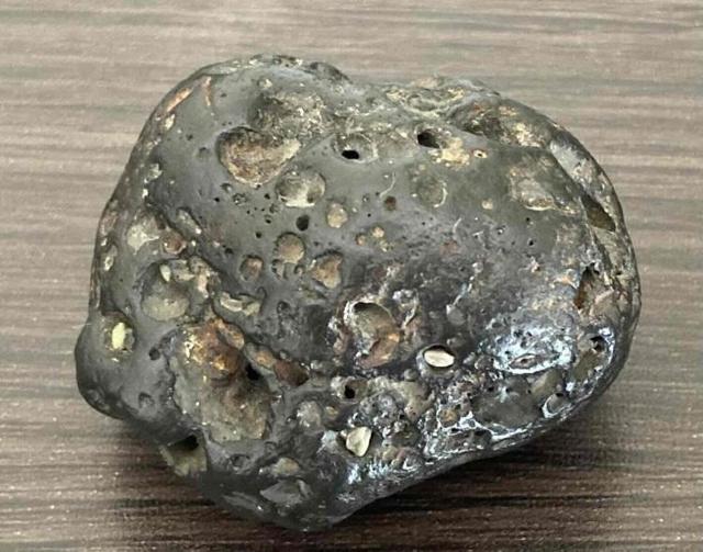 3,300円スタート!「ワイヤー作家」や「ジュエリー作家」の素材に阿波隕石(メテオライト)原石 < インテリア/ライフ  3,300円スタート!「ワイヤー作家」や「ジュエリー作家」の素材に阿波隕石(メテオライト)原石  < インテリア/ライフの