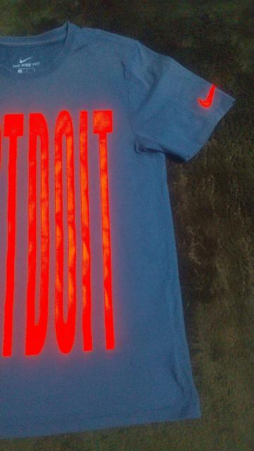 []iCL/TVc/sizeM//  t@bV 