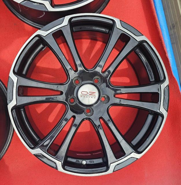 ЊOzC[OZ Racing OZ [VO19C` 7.5J +50 114.3-5 zC[̂4{ZbgmA HN  /oCN