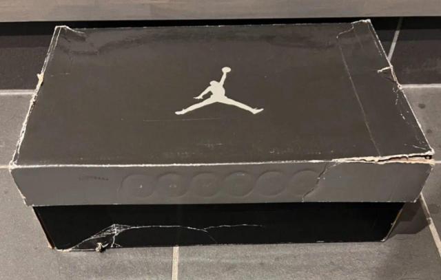 JORDAN/ジョーダン/AJ1/Bugs Bunny/バックスバニー/Looney Tunes/スニーカー/ブルズ/BULLS < ブランド JORDAN/ジョーダン/AJ1/Bugs Bunny/バックスバニー/Looney Tunes/スニーカー/ブルズ/BULLS < ブランドの