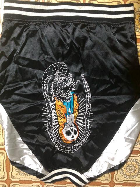 LiSA スカジャン < 女性ファッション LiSA スカジャン < 女性ファッションの