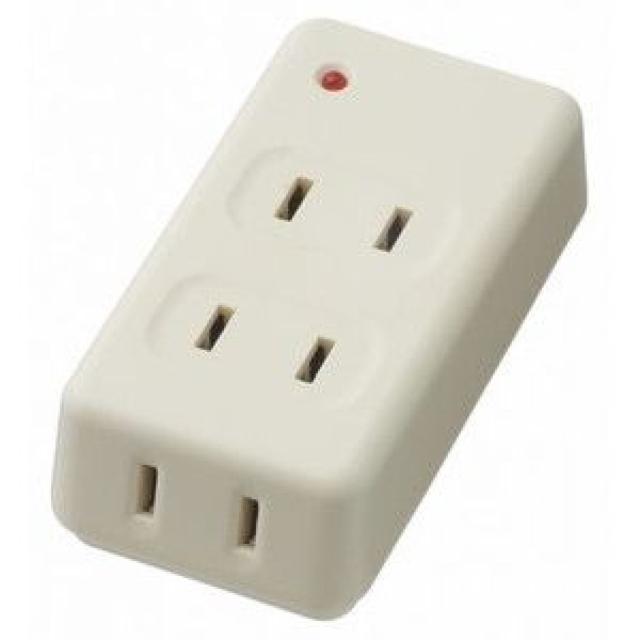 ☆YAZAWA  雷サージ付フロントタップ3個口 STFT153W < 家電/AV  ☆YAZAWA  雷サージ付フロントタップ3個口 STFT153W  < 家電/AVの