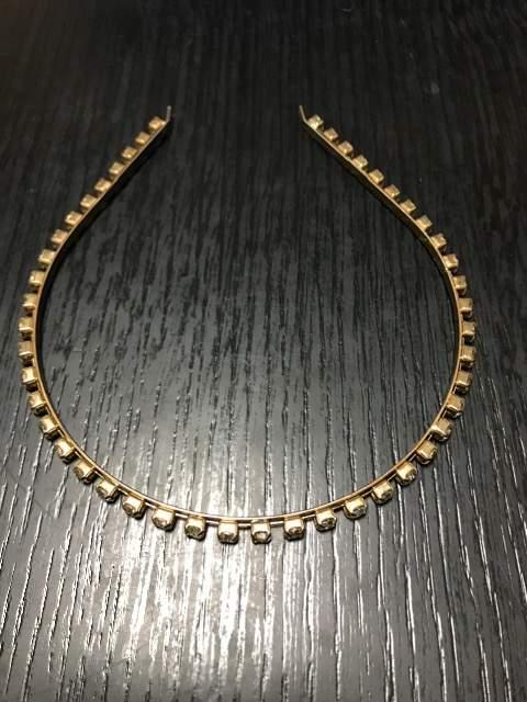 カチューシャ キラキラ < 女性アクセサリー/時計  カチューシャ キラキラ  < 女性アクセサリー/時計の