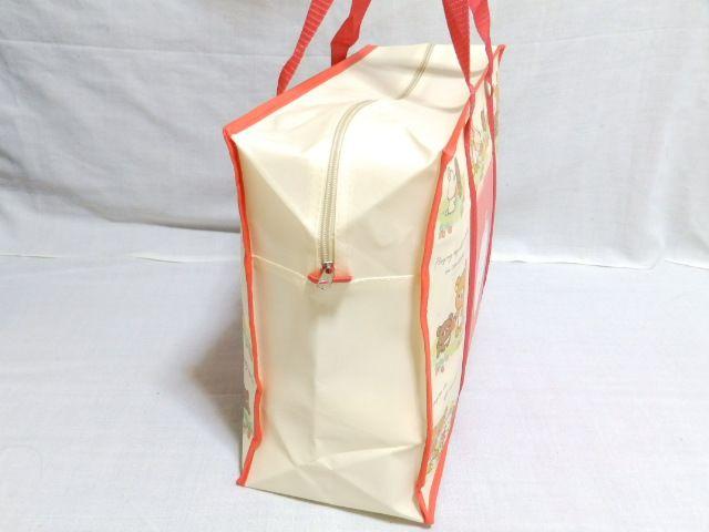 【リラックマ】可愛い♪買い物.アウトドアに 大容量 ビッグ イチゴ柄トートバッグ < アニメ/コミック/キャラクター 【リラックマ】可愛い♪買い物.アウトドアに 大容量 ビッグ イチゴ柄トートバッグ < アニメ/コミック/キャラクターの