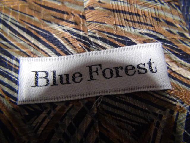 Blue Forest̃lN^C@POO!B  jt@bV 