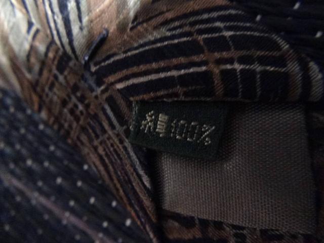 Blue Forest̃lN^C@POO!B  jt@bV 