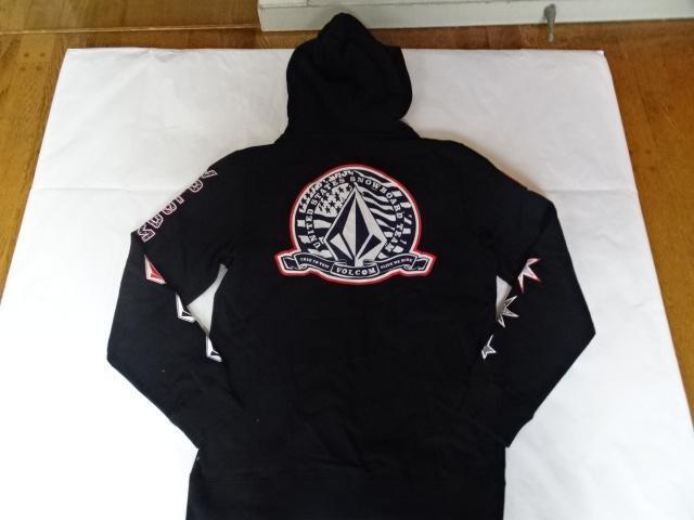 ボルコム x TEAM USAスノーボード フルジップ パーカーUS M 黒 < 男性ファッション  ボルコム x TEAM USAスノーボード フルジップ パーカーUS M 黒 < 男性ファッションの