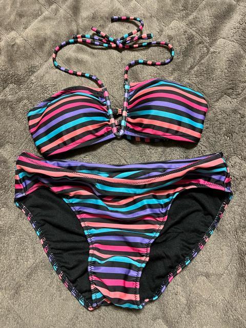 ☆☆☆タンス整理品 衣類 おまとめOK ホームクリーニング済み ビキニ レディース水着 フリーサイズ < 女性ファッション  ☆☆☆タンス整理品 衣類 おまとめOK ホームクリーニング済み ビキニ レディース水着 フリーサイズ  < 女性ファッションの