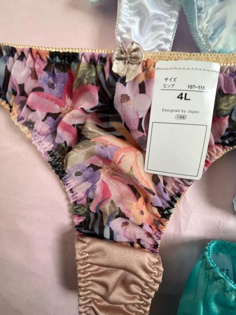 4Lサイズ!5枚セット!光沢ツルツル素材!シフォン使いあり!高貴品格!色とりどり!エレガント!Tバックショーツ!No.可憐 < 女性ファッション  4Lサイズ!5枚セット!光沢ツルツル素材!シフォン使いあり!高貴品格!色とりどり!エレガント!Tバックショーツ!No.可憐 < 女性ファッションの