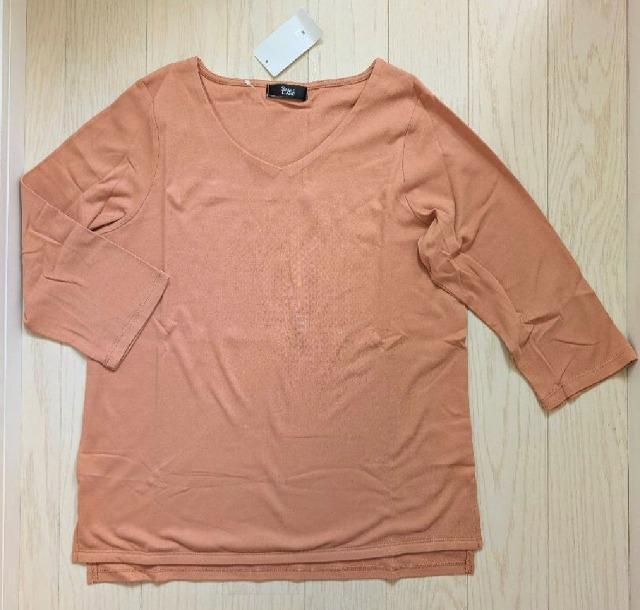 LL★綿100%★Vネック7分袖カットー★新品★送料無料 < 女性ファッション  LL★綿100%★Vネック7分袖カットー★新品★送料無料  < 女性ファッションの