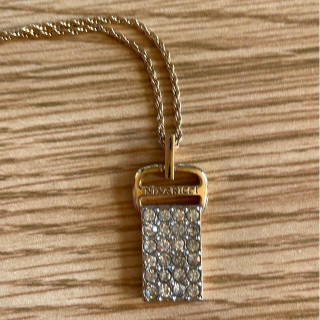 �j�i���b�`�l�b�N���X �� �����A�N�Z�T���[/���v�� 